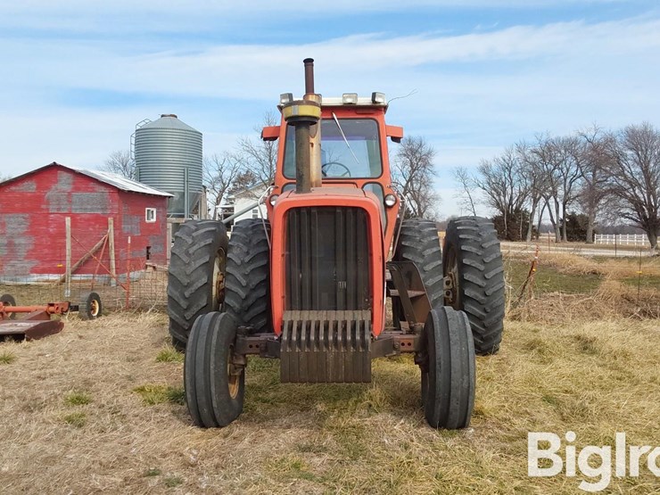 1979-allis-chalmers-7045-image-2