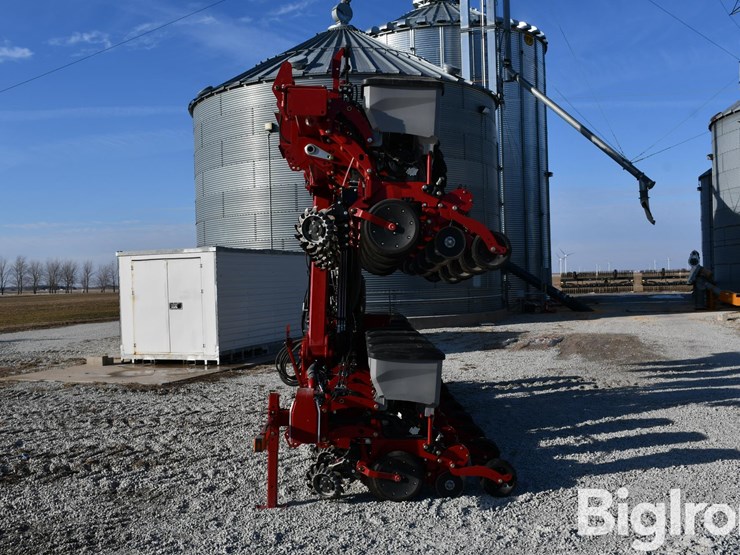 2022-case-ih-2022-image-8