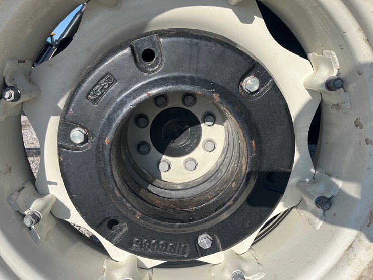 2023-new-holland-powerstar-110-image-12