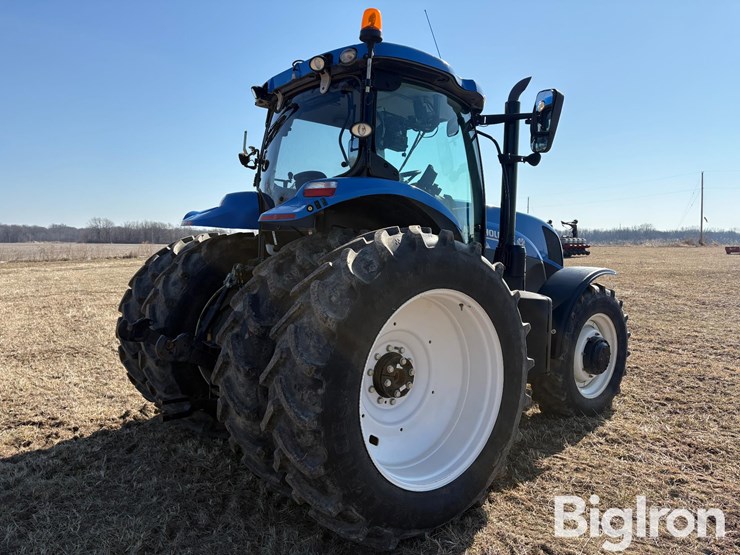 2015-new-holland-t7.210-image-5