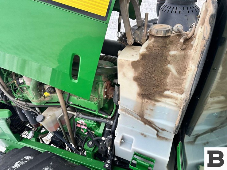 2011-john-deere-9530-image-35