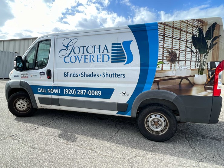 #1426-•-2016-white-ram-van-(has-wi-title)-(of)-image-8