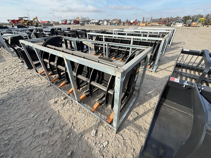 #2044-•-unused-6'-skid-steer-grapple-inv#-40824-image-1