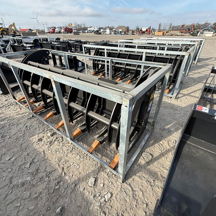 #2044 • Unused 6' Skid Steer Grapple INV# 40824