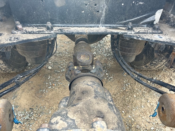 2017-kenworth-t680-image-36