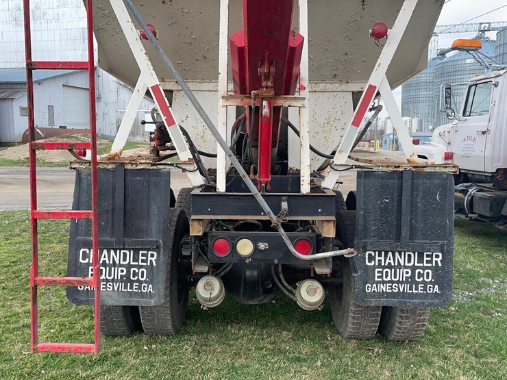 tag-#145,-1995-kenworth-tandem-tender-truck-image-12