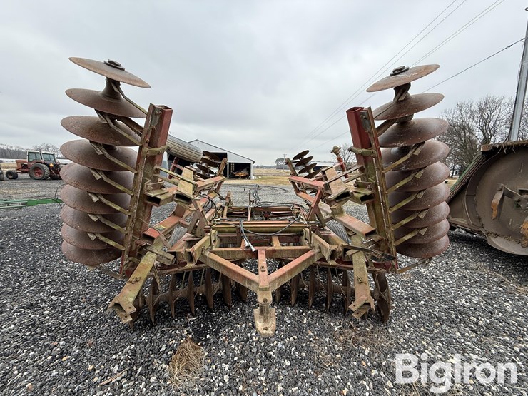 case-ih-3900dh-image-6