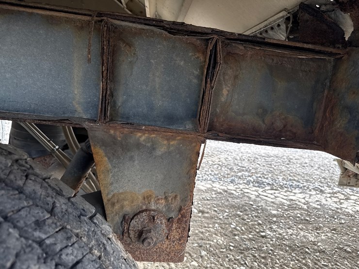 2011-merritt-42-image-13