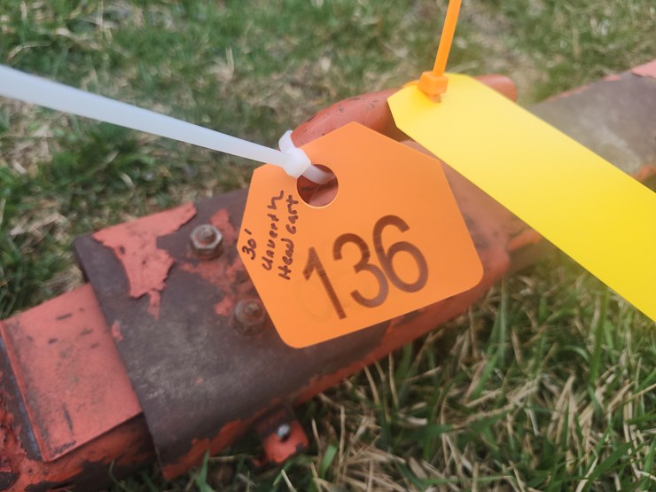 tag-#136,-30'-unverferth-head-cart-image-2