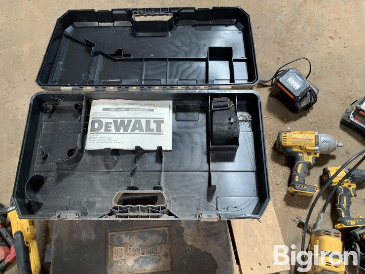 dewalt-hand-tools-&-supplies-image-12