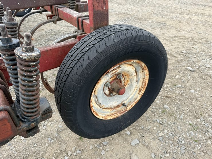 #35036-•-~16'-chisel-plow-inv#-35036-image-5