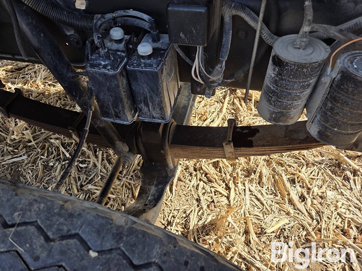 1992-ford-f700-image-19