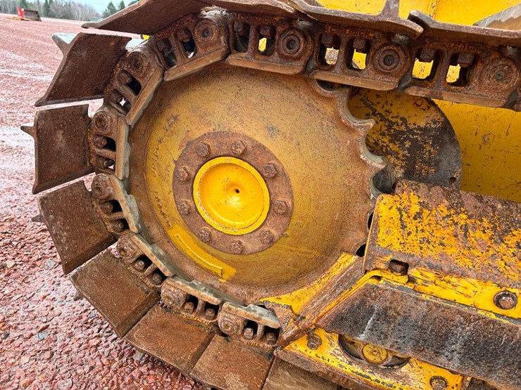 2012-deere-450j-lt-image-19