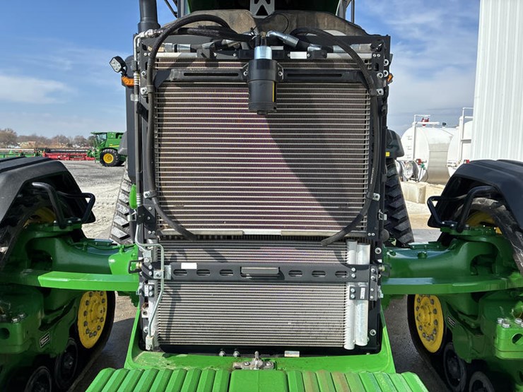 2023-john-deere-8rx-370-image-69