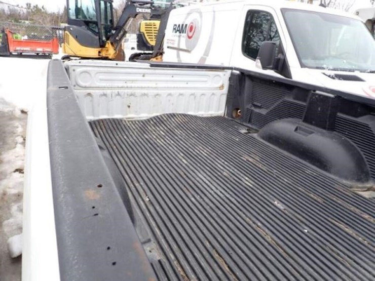 2013-dodge-ram-1500-image-22