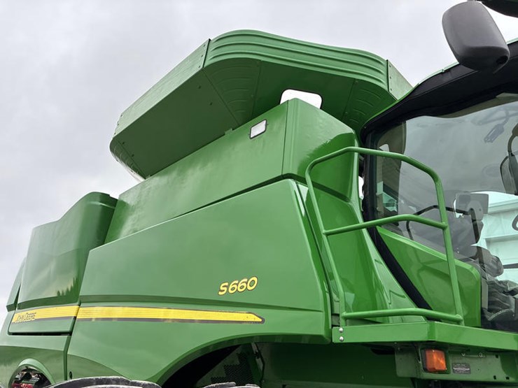 2014-john-deere-s660-image-9