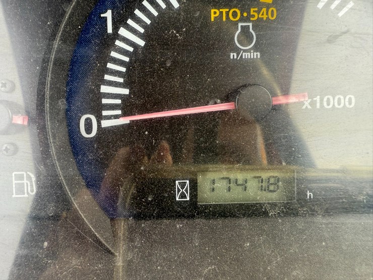 kubota-l4701-image-60