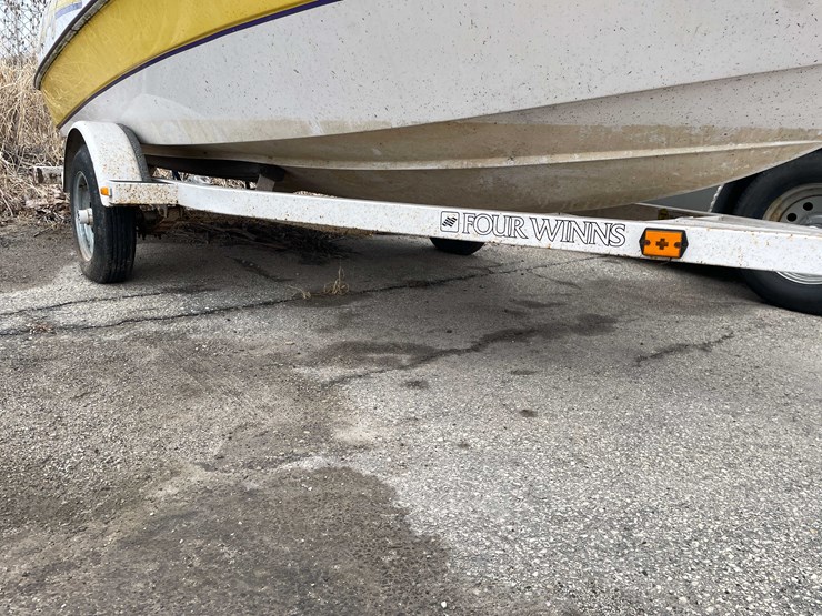 #1439-•-1998-fling-boat-with-trailer-(no-title)-(of)-image-49