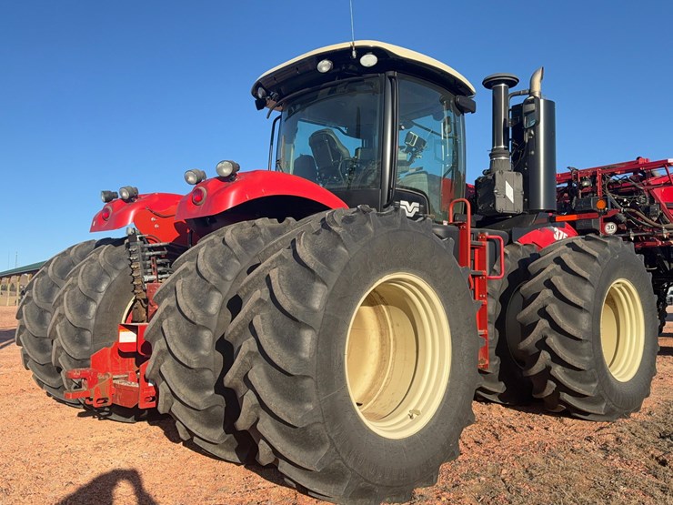 2017-versatile-375-tractor-image-3