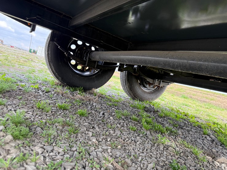 #36923-•-2024-xstar-750gal-t/a-tank-trailer-inv#-36923-1x9t7b826rh039738-image-8