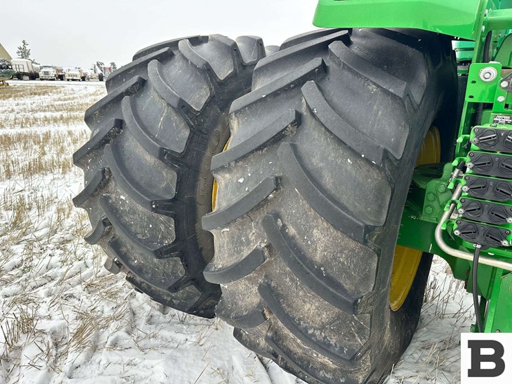 2011-john-deere-9530-image-96