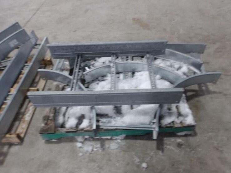 qty-of-assorted-steel-electrical-track-rails-image-4