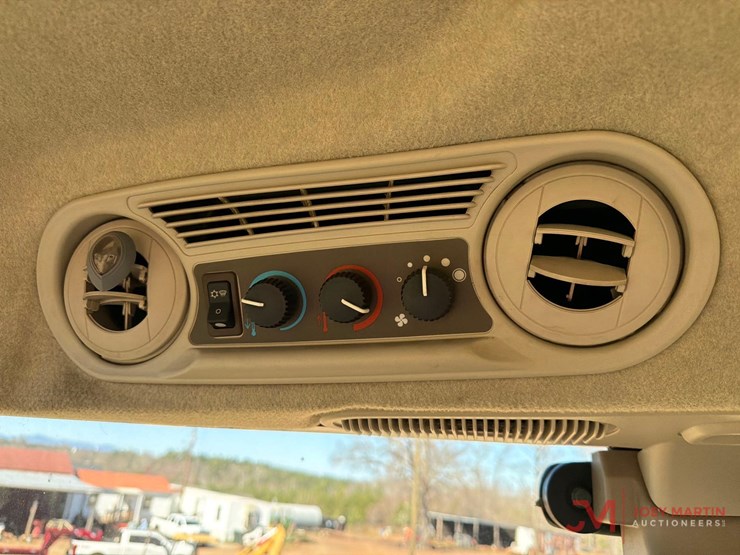 john-deere-6120e-image-28