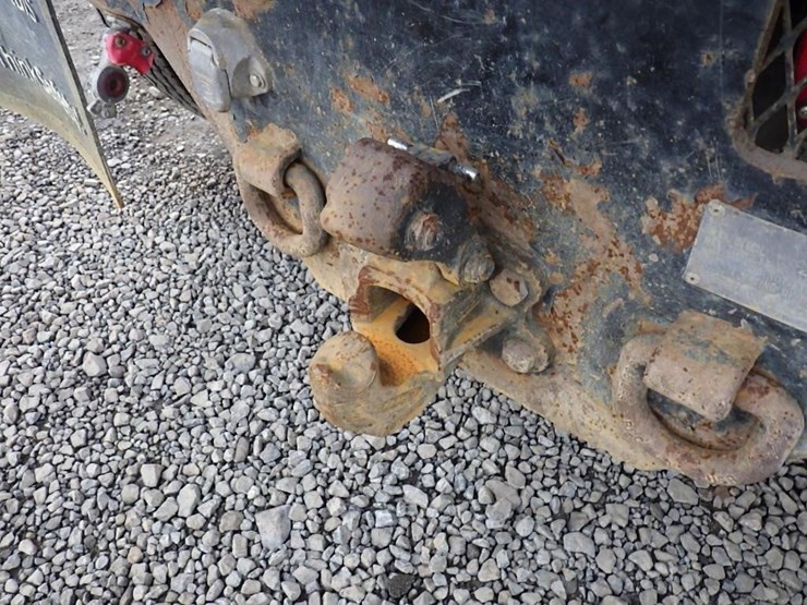 2018-freightliner-m2-15'-t/a-dump-truck-image-9