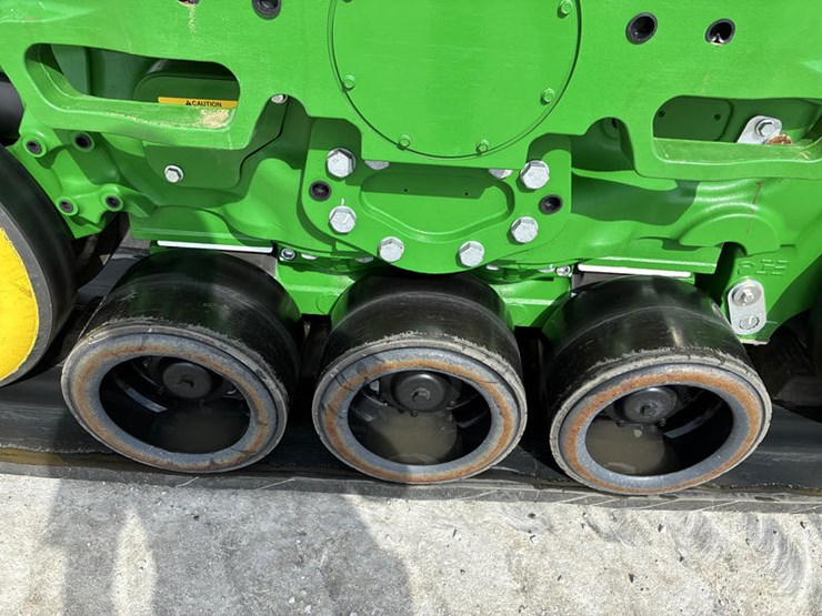 2024-john-deere-8rx-410-image-63