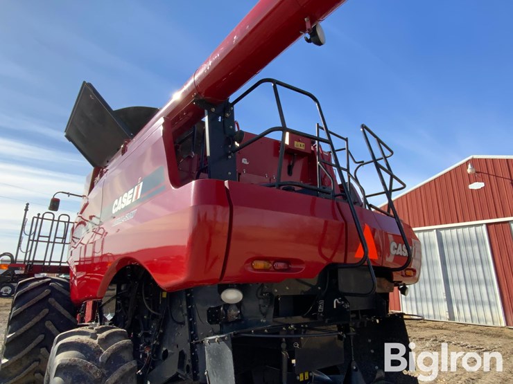 2010-case-ih-7088-image-10