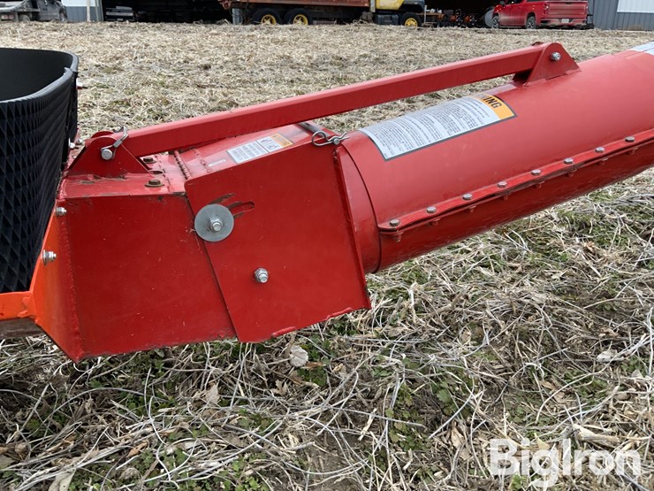 buhler-farm-king-1034-image-15