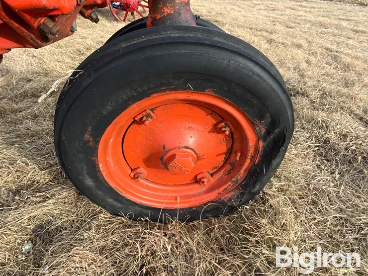 1940-case-dc-2wd-tractor-image-16