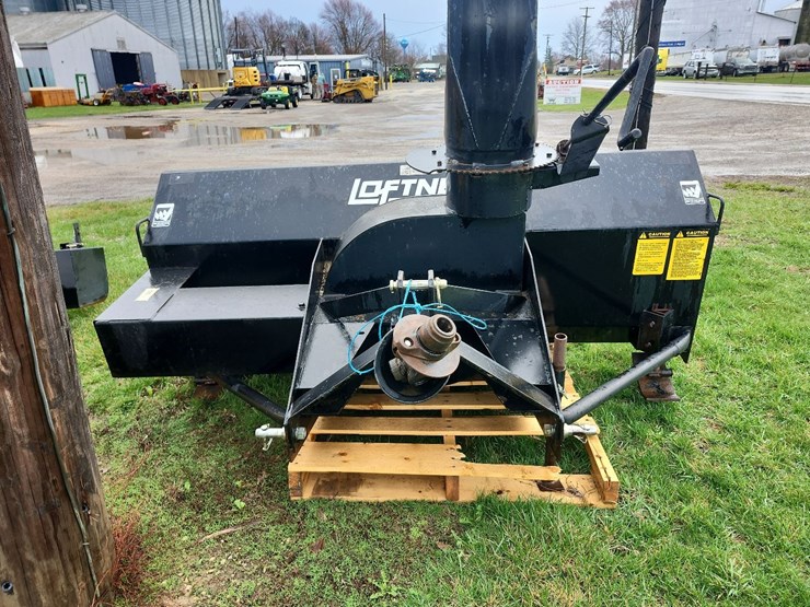 tag-#156,-7'-loftness-snow-blower-image-7