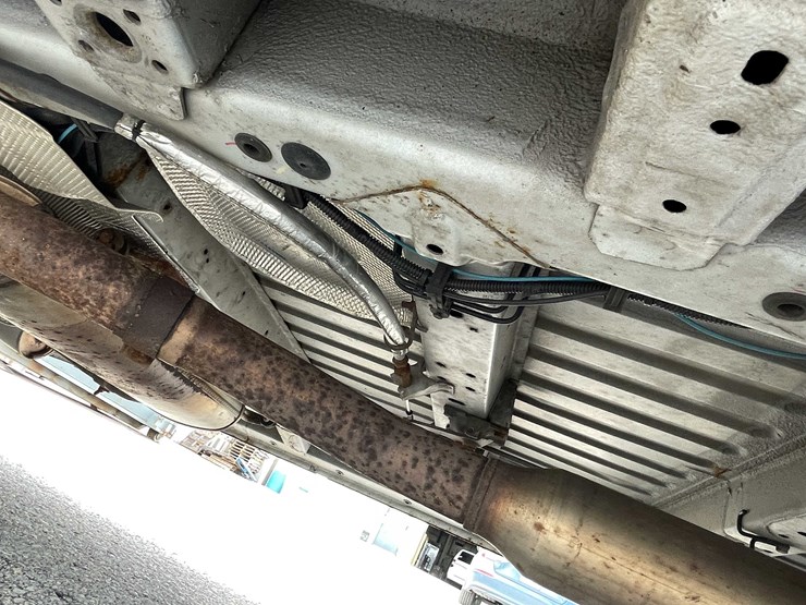 #1426-•-2016-white-ram-van-(has-wi-title)-(of)-image-28