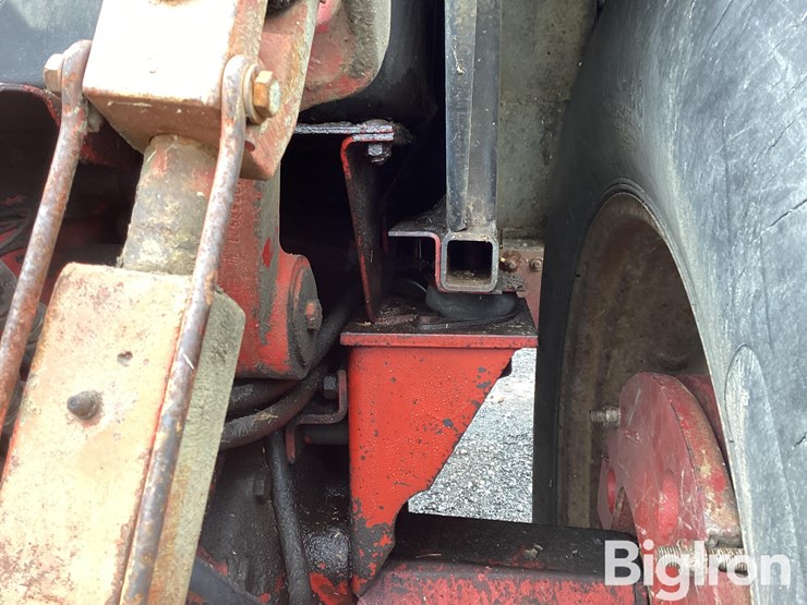 1981-international-1086-image-15