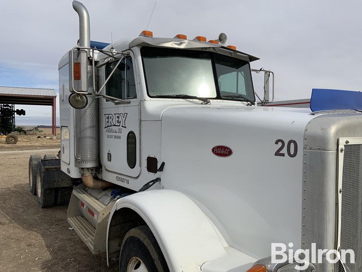 2001-peterbilt-378-image-12