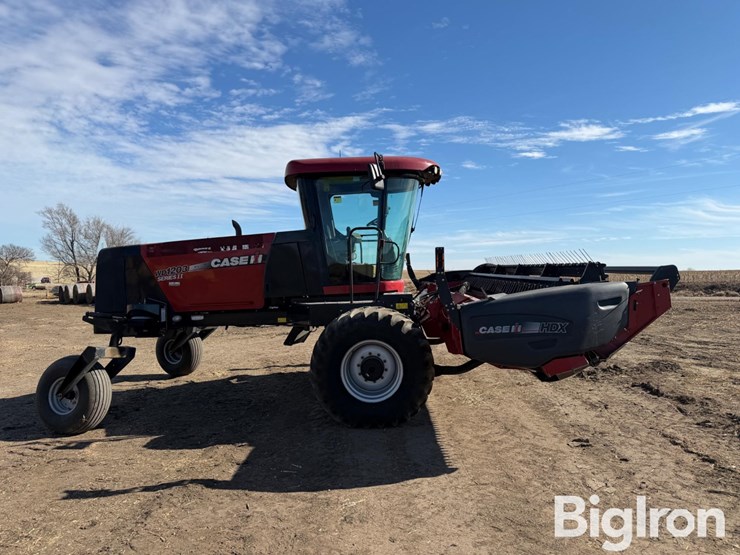 2014-case-ih-wd1203-image-4