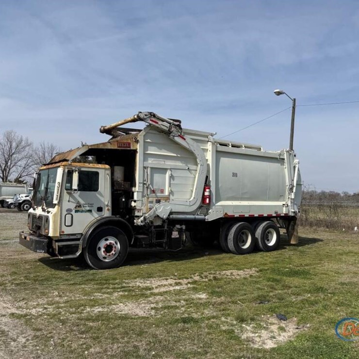 2019 MACK TERRAPRO 470