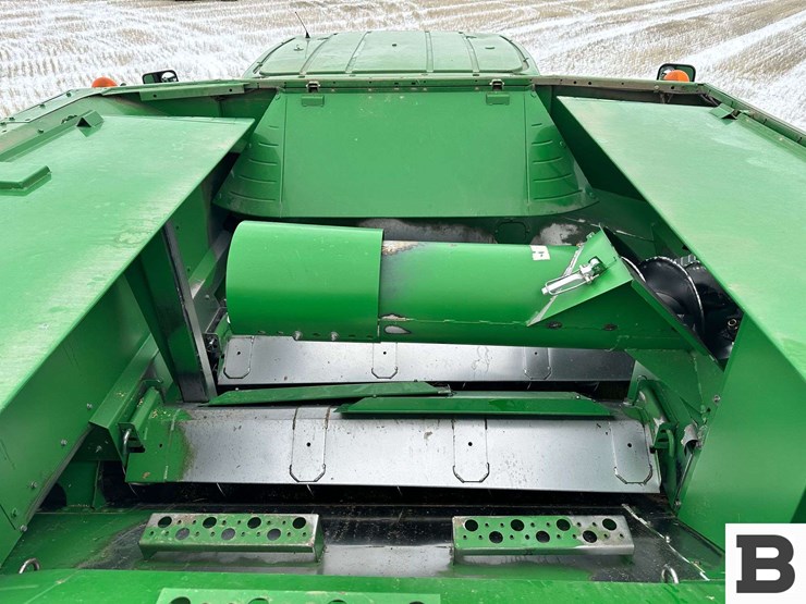2011-john-deere-9870-sts-image-179