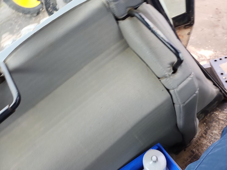 1989-agco-allis-9190-image-32