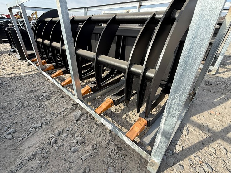 #2046-•-unused-6'-skid-steer-grapple-inv#-40826-image-6