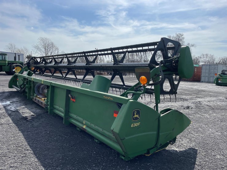 2009-john-deere-630f-image-12