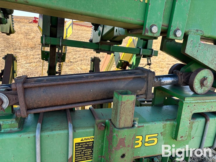 john-deere-885-image-17