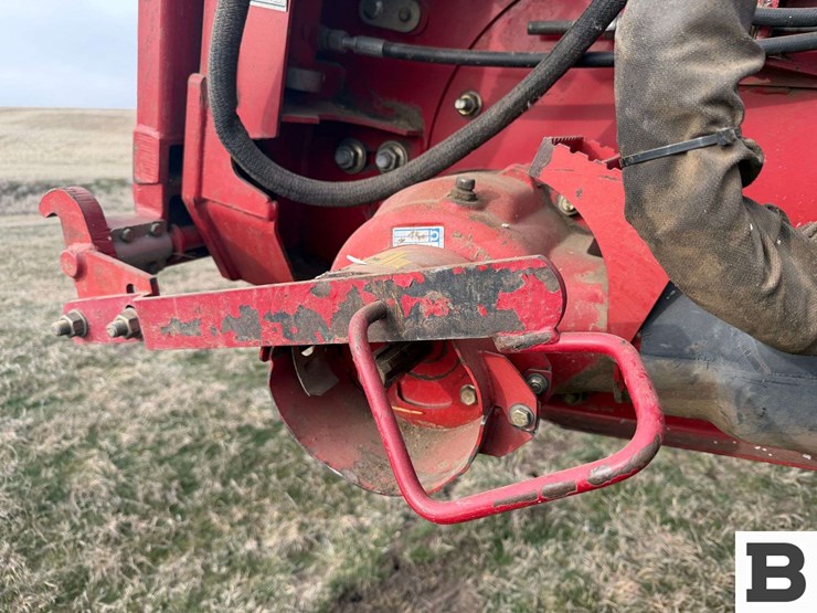 2008-case-ih-7010-image-15