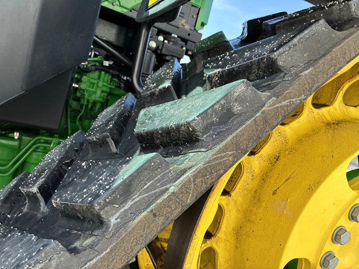 2023-john-deere-8rx-370-image-63