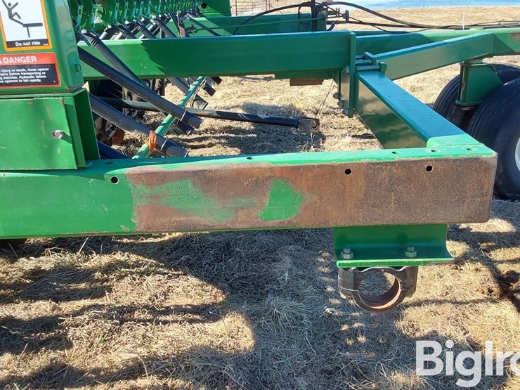 john-deere-750-image-14