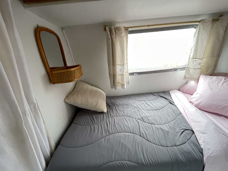 #1435-•-1978-airstream-land-yacht-31'---fully-remodeled,-road-ready-(has-wi-title)-(of)-image-43