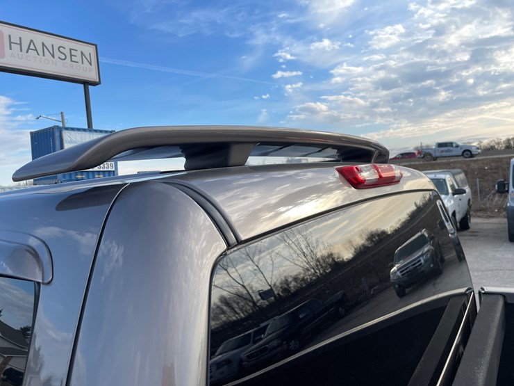 2012-chevrolet-3500hd-image-9