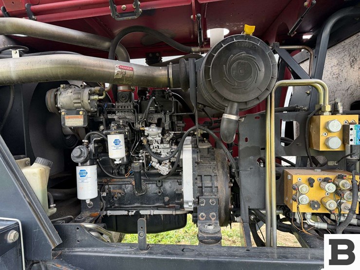 2008-case-ih-wd1203-image-32