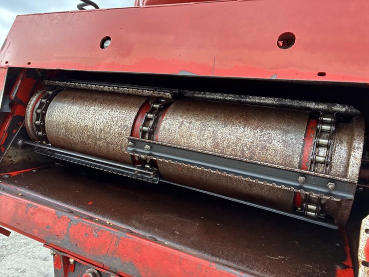 2008-case-ih-2588-image-29